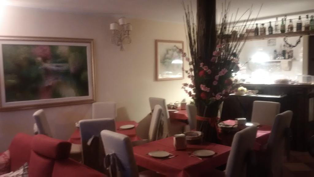 פסקוקוסטאנזו Albergo Dell'Oca מראה חיצוני תמונה